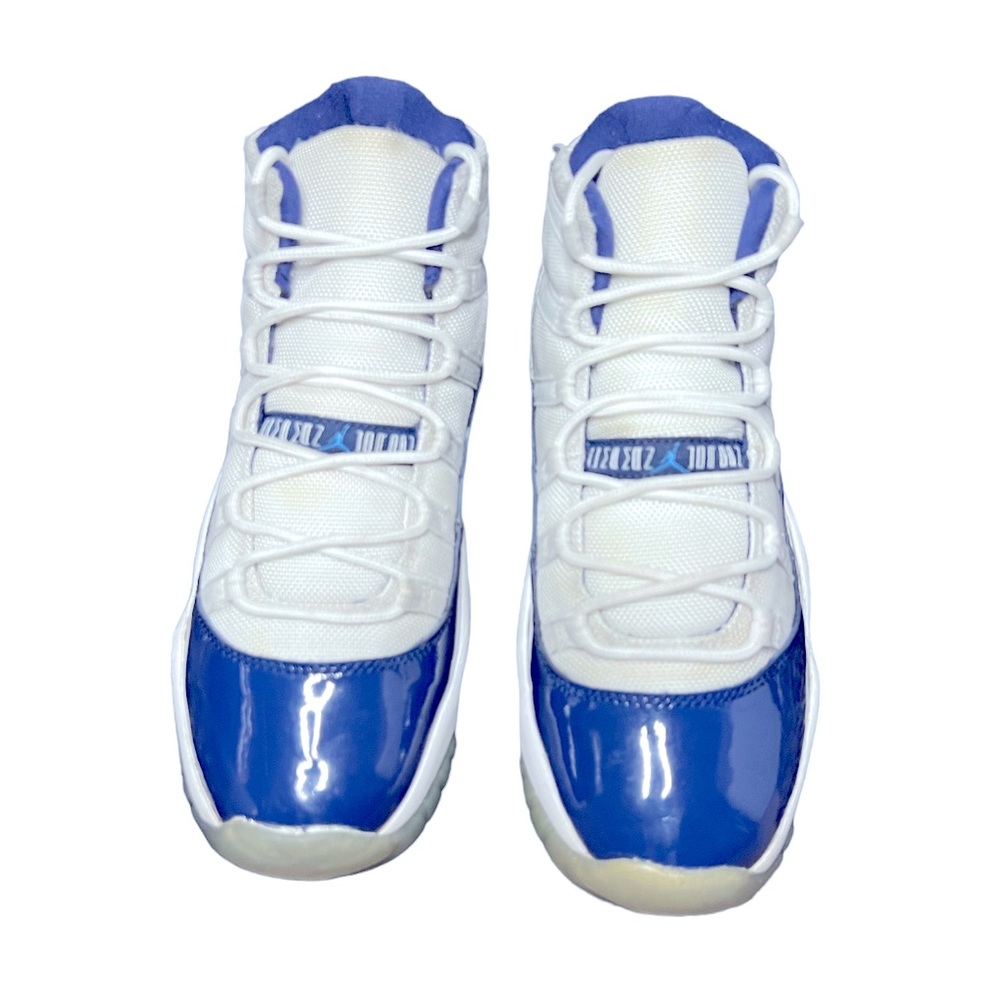 Jordan 11s size 6.5